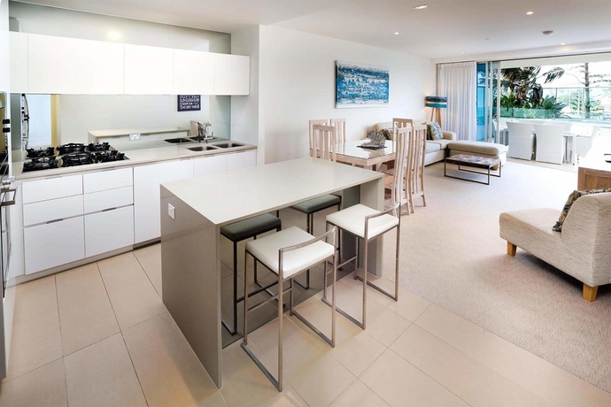 Imagen de los interiores del Hotel Nirvana By The Sea. Foto 10