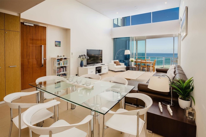Imagen de los interiores del Hotel Nirvana By The Sea. Foto 11