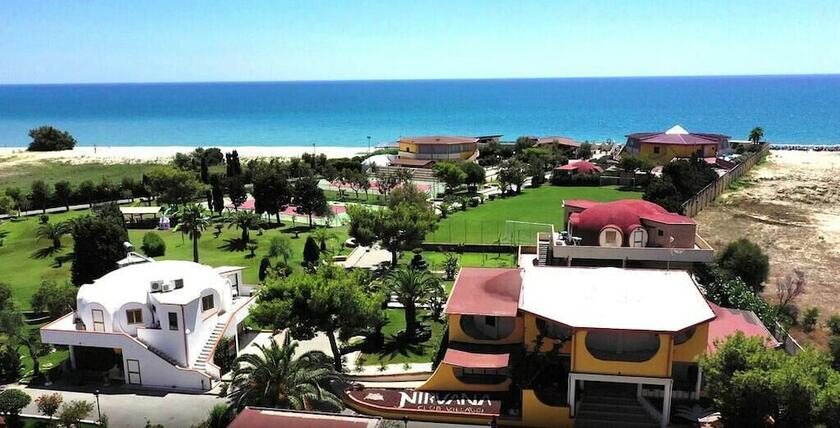 Imagen general del Hotel Nirvana Club Village. Foto 1