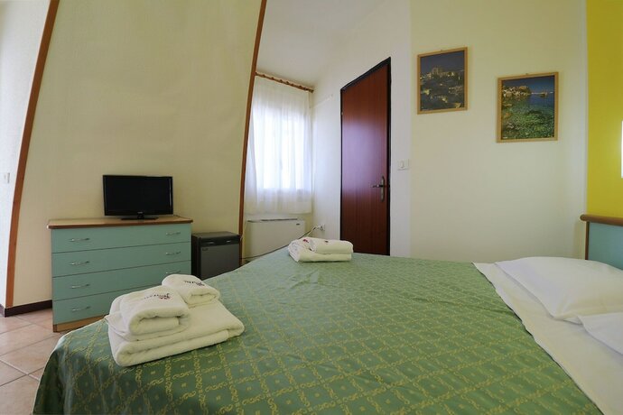 Imagen general del Hotel Nirvana Club Village. Foto 3