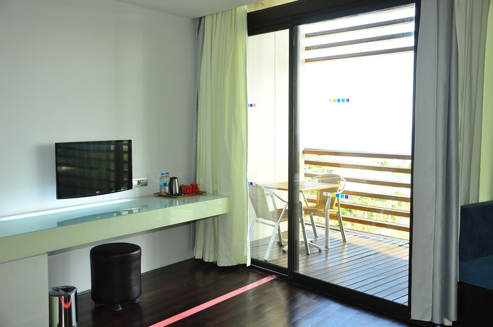 Imagen de la habitación del Hotel Nirvana Cosmopolitan. Foto 2