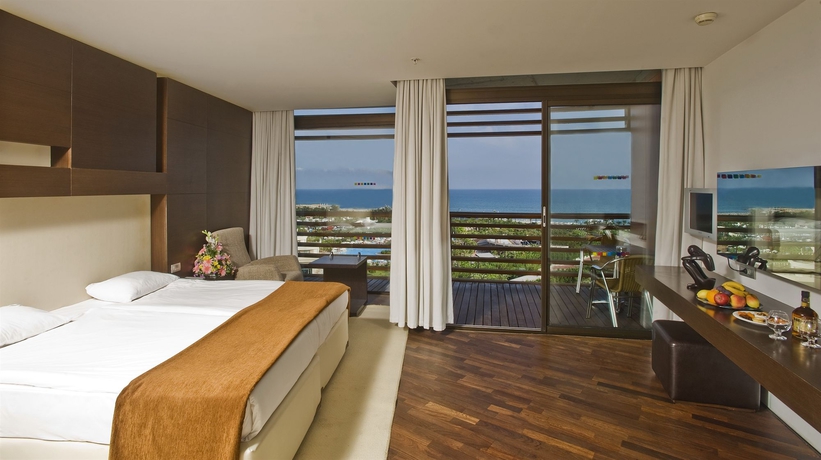 Imagen de la habitación del Hotel Nirvana Cosmopolitan. Foto 3