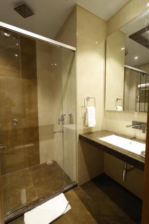 Imagen general del Hotel Nirvana Grand Hotel & Resort. Foto 4