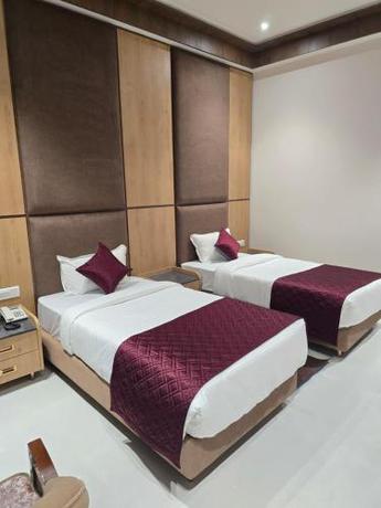 Imagen de la habitación del Hotel Nirvana Grand Hotel & Resort. Foto 19