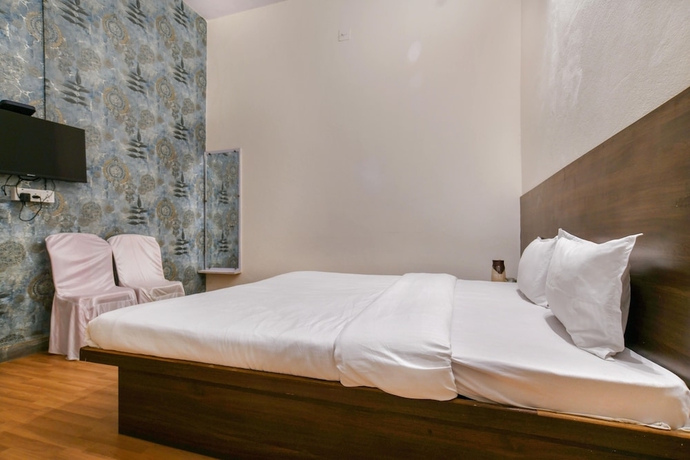 Imagen de la habitación del Hotel Nirvana Greens. Foto 5