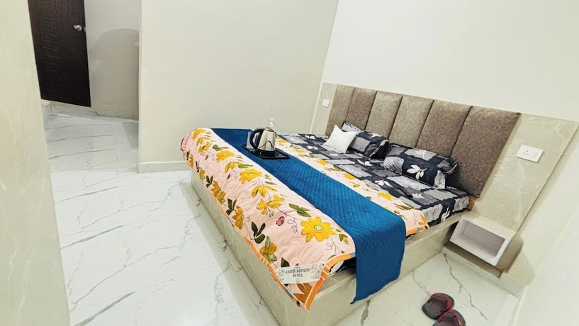 Imagen de la habitación del Hotel Nirvana Inn, Faizabad. Foto 14