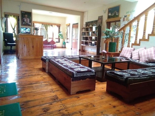 Imagen del bar/restaurante del Hotel Nirvana Lodge. Foto 5