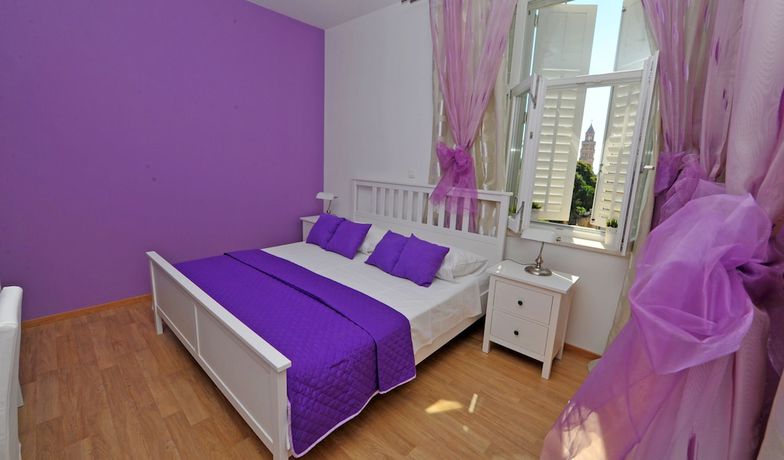 Imagen de la habitación del Hotel Nirvana Luxury Rooms. Foto 3