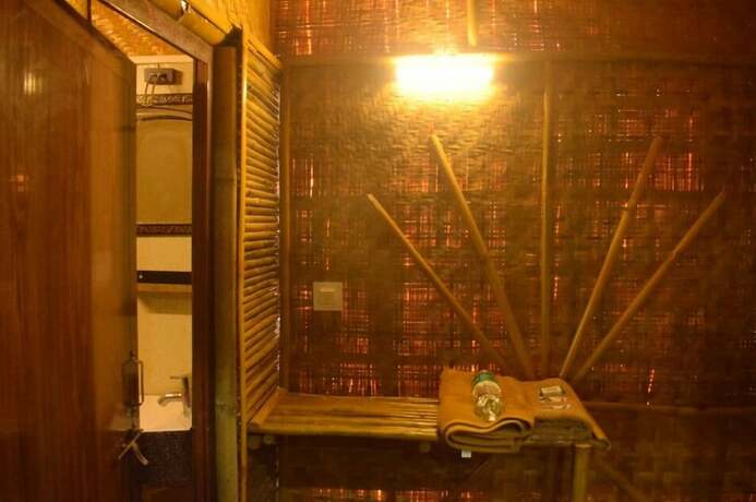 Imagen general del Hotel Nirvana Nature Bamboo Cottages. Foto 3