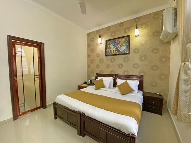 Imagen general del Hotel Nirvana Palace. Foto 3
