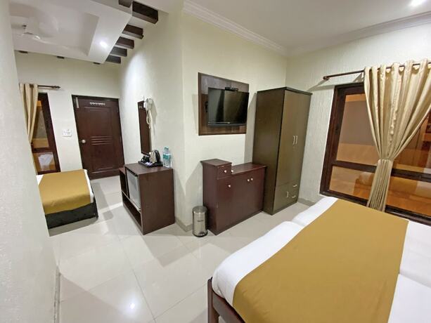 Imagen general del Hotel Nirvana Palace. Foto 4