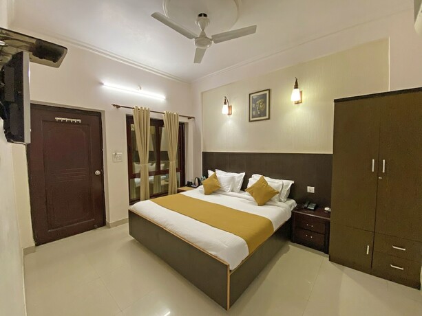 Imagen de la habitación del Hotel Nirvana Palace. Foto 18