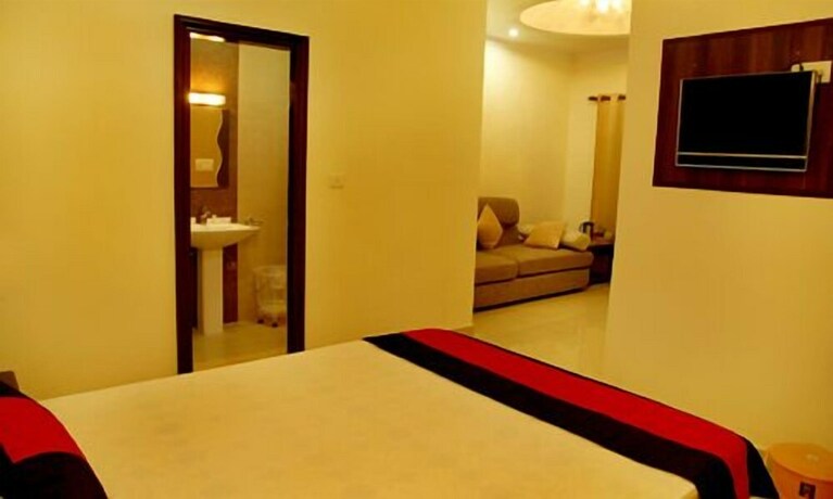 Imagen de la habitación del Hotel Nirvana Palace. Foto 31