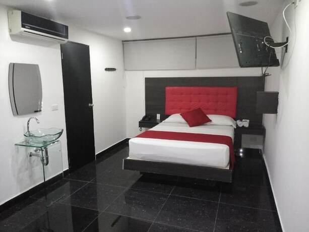 Imagen de la habitación del Hotel Nirvana, Per&iacute;metro Urbano Medell&iacute;n. Foto 16