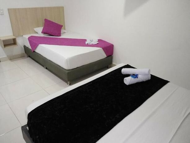 Imagen de la habitación del Hotel Nirvana, Per&iacute;metro Urbano Medell&iacute;n. Foto 18