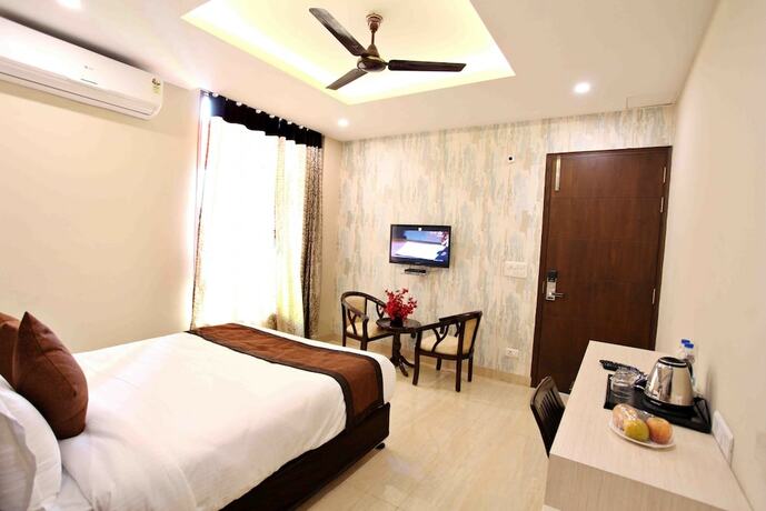 Imagen general del Hotel Nirvana Suites. Foto 6