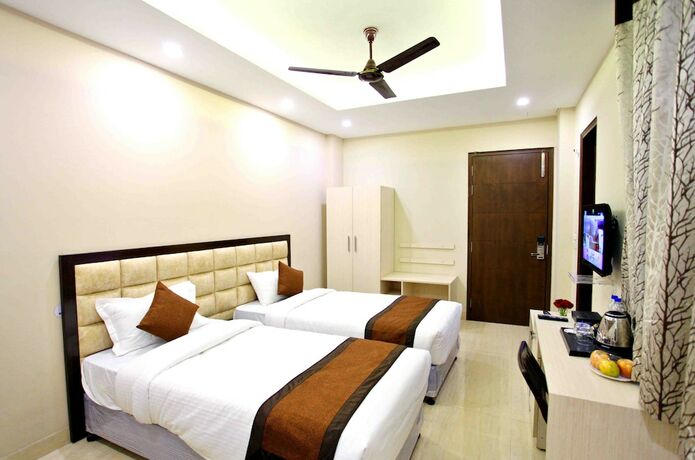 Imagen general del Hotel Nirvana Suites. Foto 7