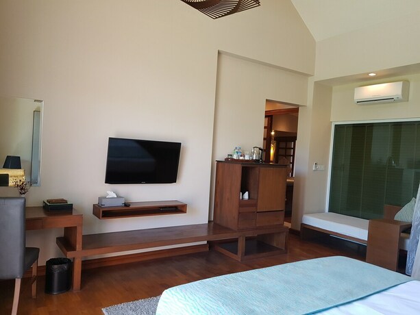 Imagen general del Hotel Nirvana and Resort. Foto 15