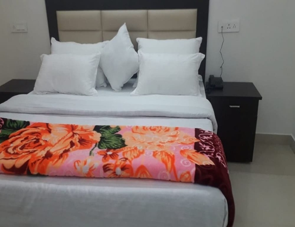 Imagen de la habitación del Hotel Nirvanam. Foto 12