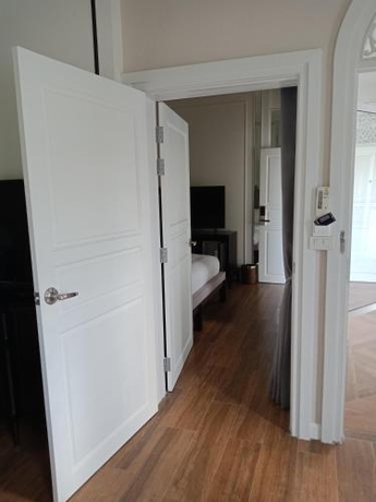 Imagen de la habitación del Hotel Nirvanan House. Foto 10