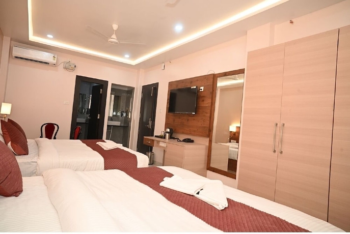 Imagen de la habitación del Hotel Nirvvana Residency. Foto 2