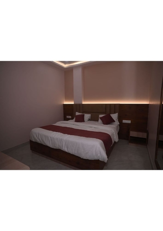 Imagen de la habitación del Hotel Nirvvana Residency. Foto 4