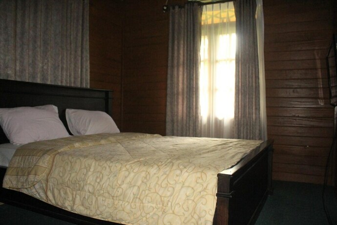 Imagen general del Hotel Nirwana Buton Villa. Foto 8