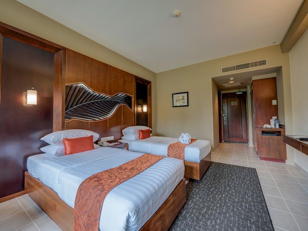 Imagen de la habitación del Hotel Nirwana Resort. Foto 13