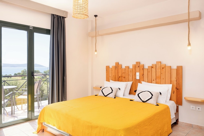 Imagen de la habitación del Hotel Nisea Samos. Foto 10