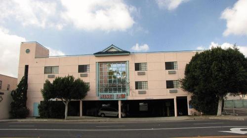 Imagen general del Hotel Nisei Inn. Foto 1