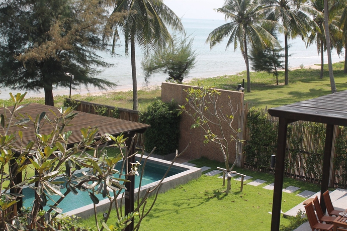 Imagen de los exteriores del Hotel Nishaville Resort. Foto 8