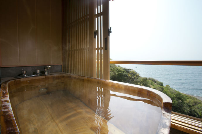 Imagen de la habitación del Hotel Nishiizu Koyoi. Foto 3