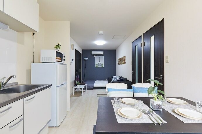 Imagen general del Hotel Nishikamata Colorbee House. Foto 4