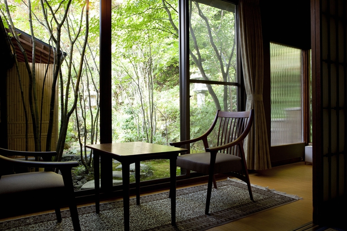 Imagen de la habitación del Hotel Nishimuraya Honkan. Foto 9