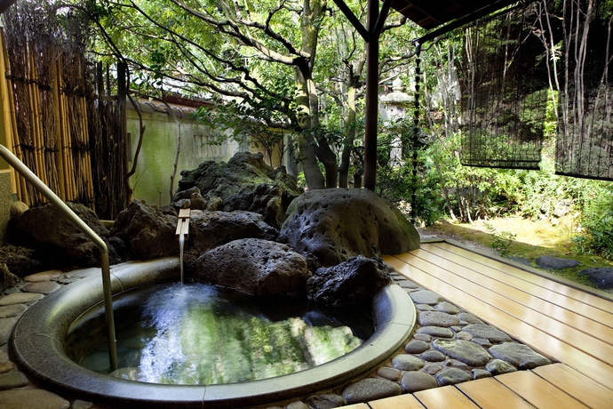 Imagen de la habitación del Hotel Nishimuraya Honkan. Foto 12