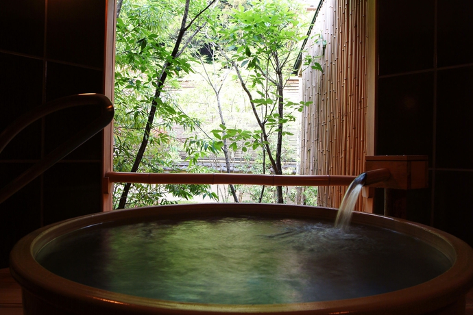 Imagen de la habitación del Hotel Nishimuraya Honkan. Foto 14