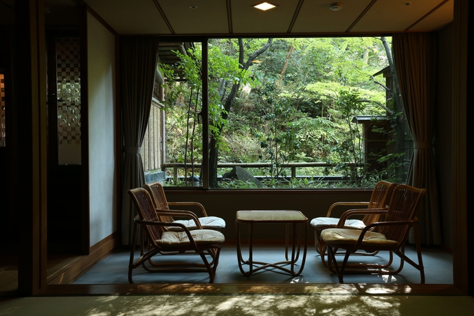 Imagen de la habitación del Hotel Nishimuraya Shogetsutei. Foto 11