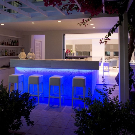 Imagen del bar/restaurante del Hotel Nissi Park. Foto 4