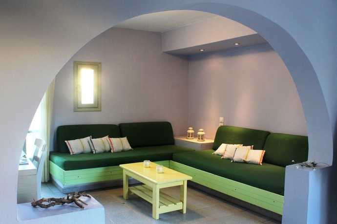 Imagen general del Hotel Nissia Kamares Apartments. Foto 10