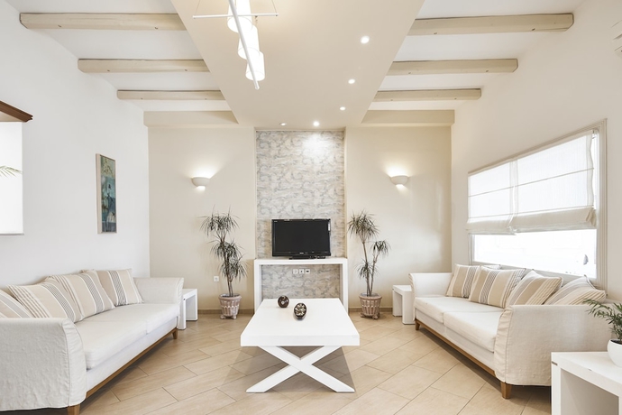 Imagen de los interiores del Hotel Nissos Thira. Foto 19