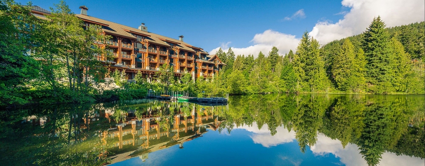 Imagen de los exteriores del Hotel Nita Lake Lodge. Foto 8