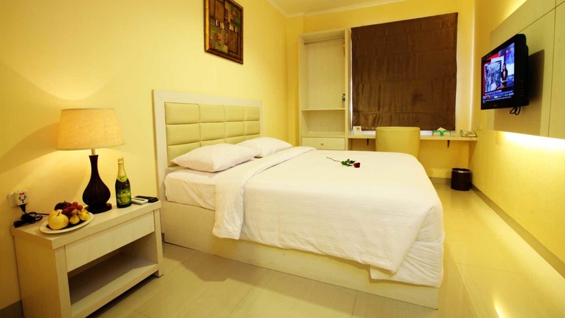 Imagen de la habitación del Hotel Nite and Day Jakarta Roxy. Foto 4
