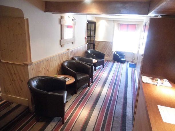 Imagen de los interiores del Hotel Nithsdale. Foto 19