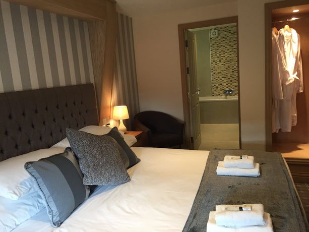 Imagen de la habitación del Hotel Nithsdale. Foto 17
