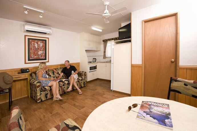 Imagen de la habitación del Hotel Nitmiluk Chalets. Foto 19
