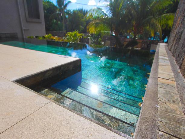 Imagen de la piscina del Hotel Nitzana Residences and Restaurant. Foto 7