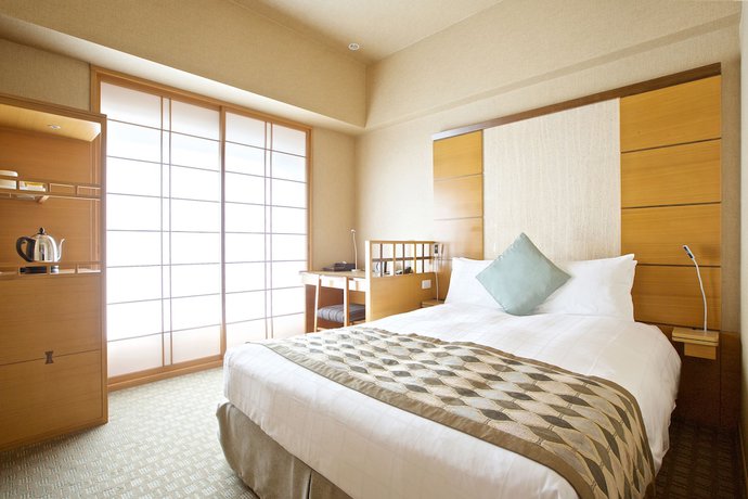 Imagen de la habitación del Hotel Niwa Tokyo. Foto 10