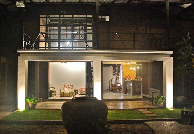 Imagen general del Hotel Niwas Ayutthaya. Foto 2