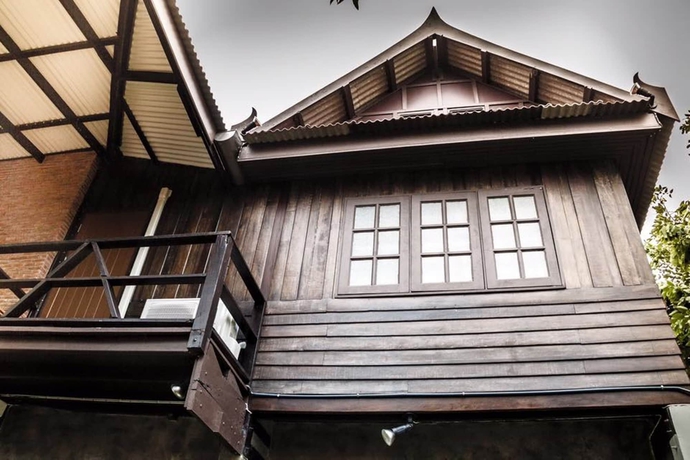 Imagen de los exteriores del Hotel Niwas Ayutthaya. Foto 13
