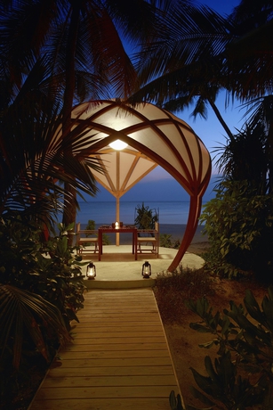Imagen de los exteriores del Hotel Niyama Private Islands Maldives. Foto 6